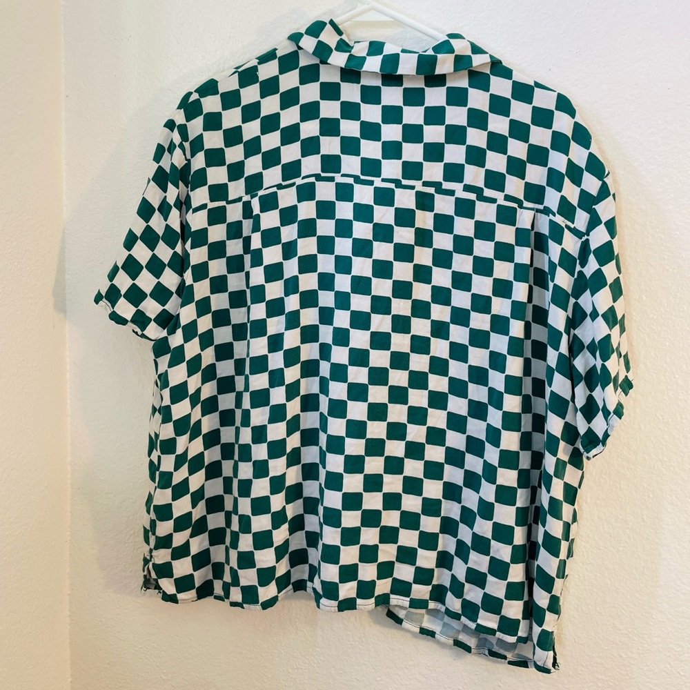 Retro Button up ! - Picture 2 of 3